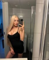 Violet +971586400197