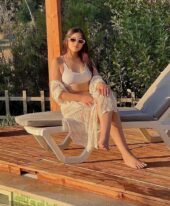 Rosalie +971543110790